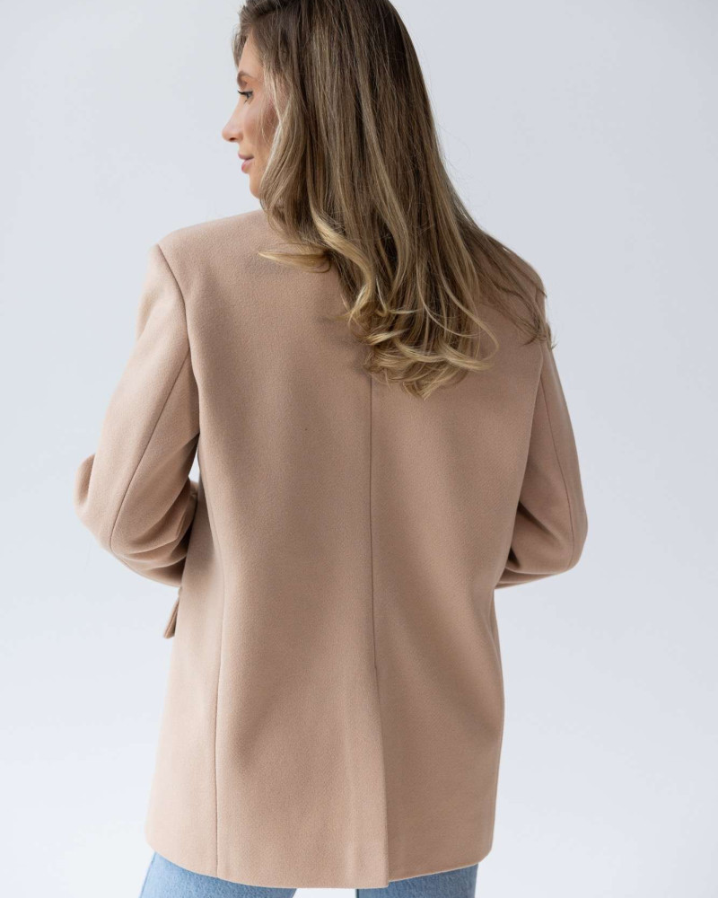 Жакет бежевий утеплений M