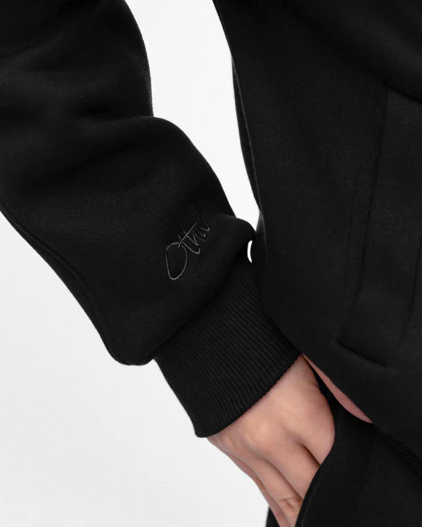 Suit othw Black