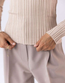 Лонгслів Бежевий