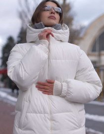 Пуховик Молочний M