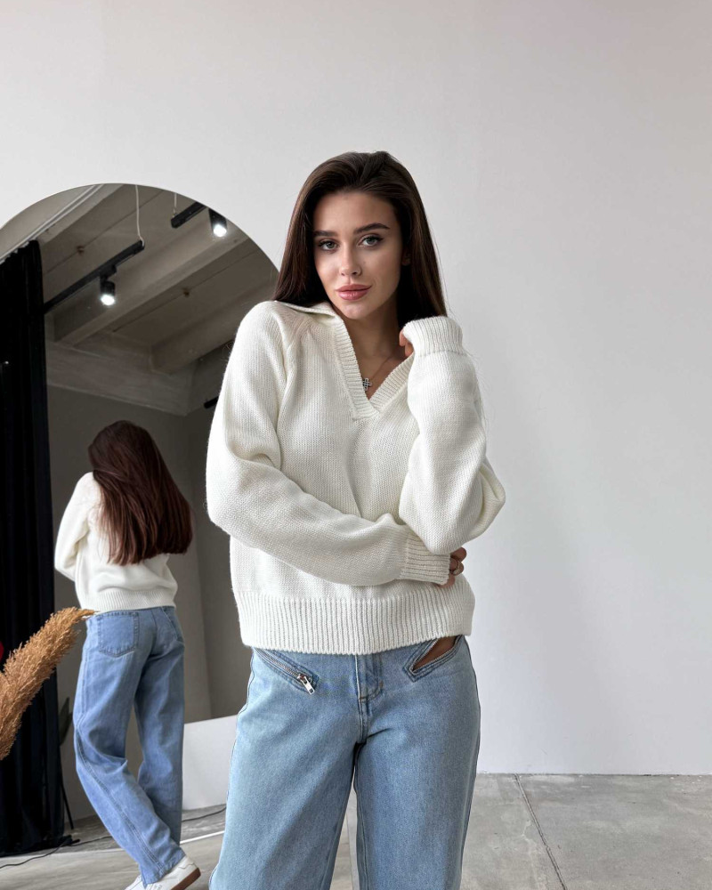 Укорочений поло светр Молочний