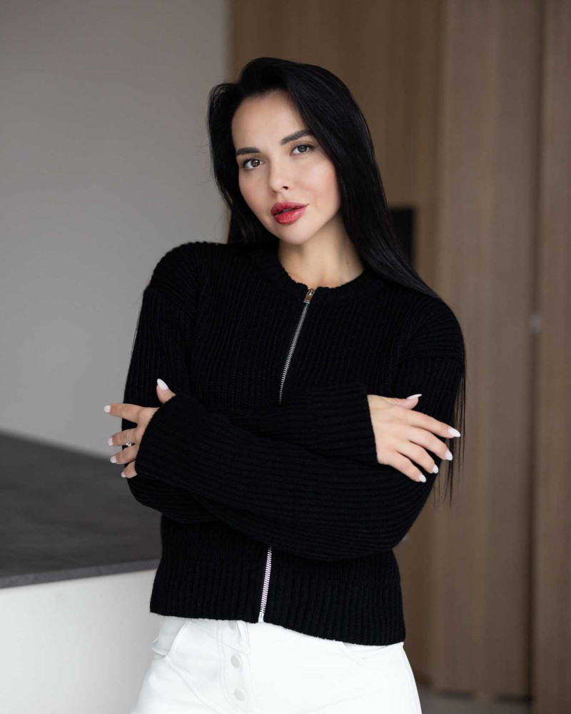 Светр на блискавці Чорний