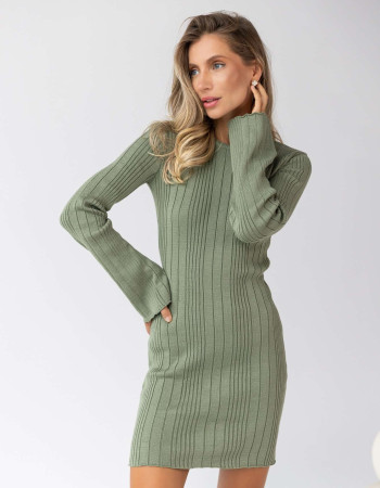 Силуетна в'язана сукня Оливкова