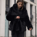 Шуба з довгого еко-хутра Чорна L