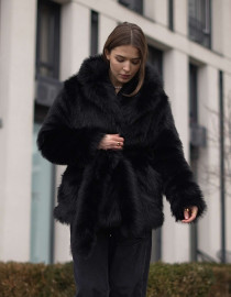 Шуба з довгого еко-хутра Чорна L